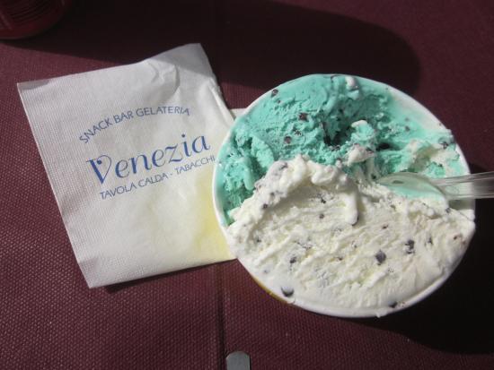 Bar Venezia Gelateria Tabacchi